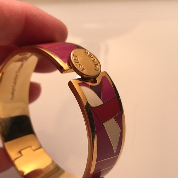 Este Lauder pink purple gold tone hinge lock design bracelet